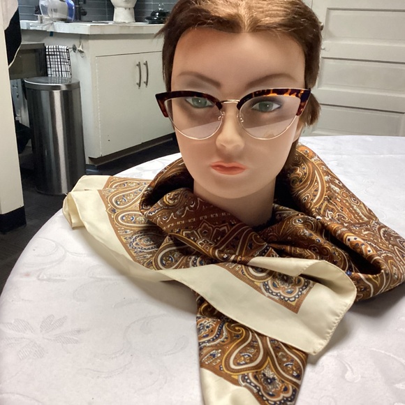 Paisley scarf, perfect for fall multicolor larger one - Picture 7 of 7